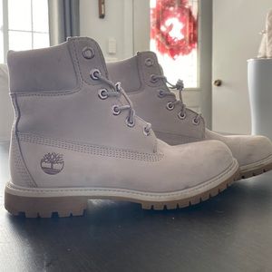 Womens Light Gray Nubuck Timberland Boot